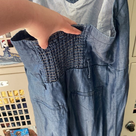 Jumpsuit - Picture 8 of 9